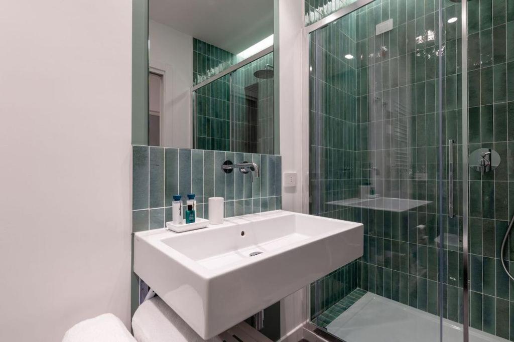 Epoca Suites Napoli Exteriör bild